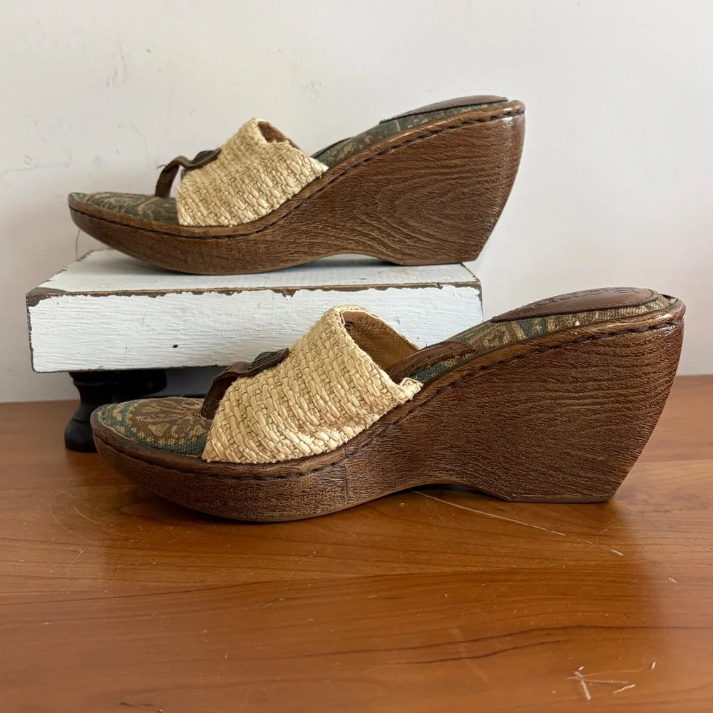 Born wedge sandals
